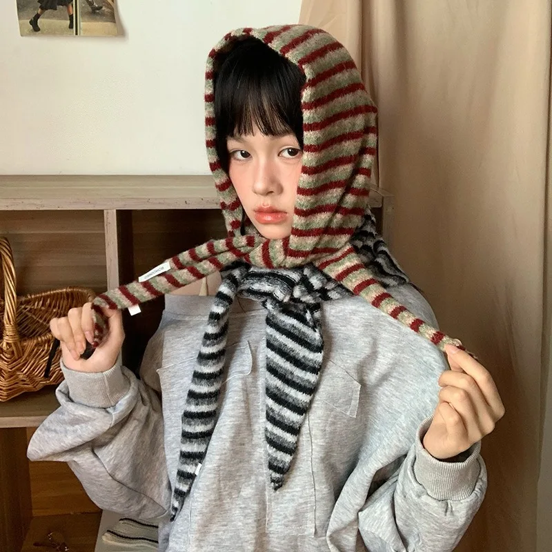 Koreanischer Ins-Wollmischstoff Gestreifter Dreiecksschal Herbst- und Wintermode Kopftuch Outdoor Warmer Kleiner Schal für Frauen – Detail 2