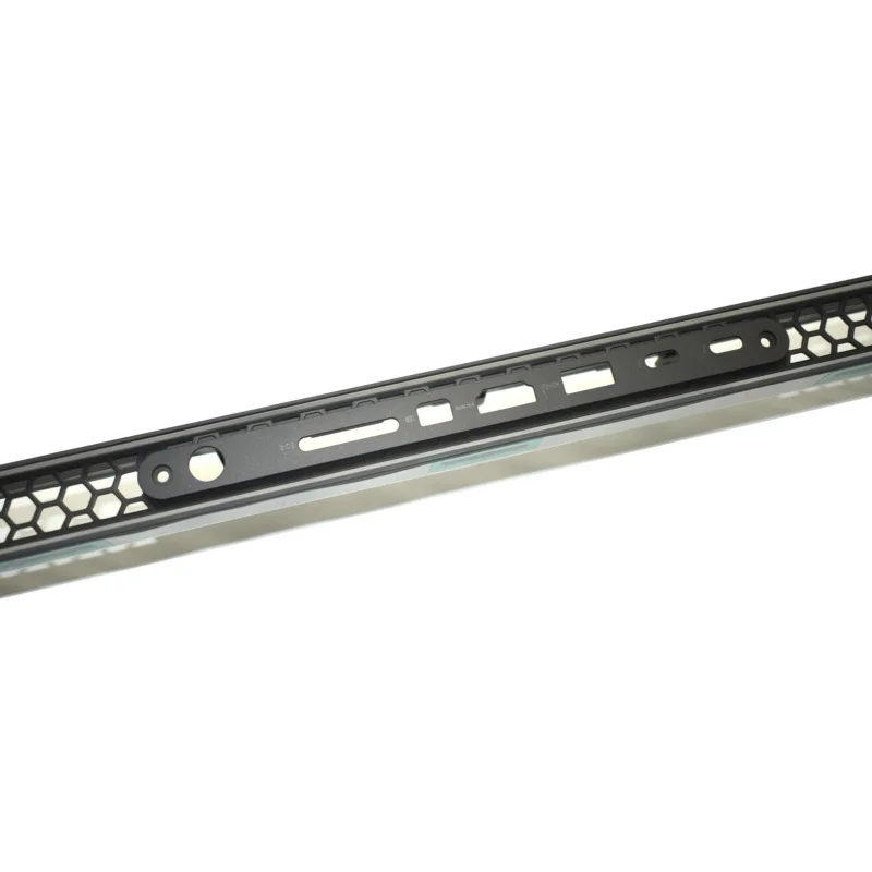 Nuova presa d'aria con copertura della striscia cerniera LCD con cavo per giochi Alienware M16 R1 07RJMC