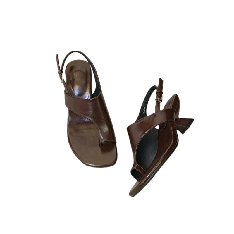 

Черные босоножки на каблуке, модная женская обувь 2026, коричневые сандалии-стринги на необычном каблуке 7 см, летние удобные женские сандалии