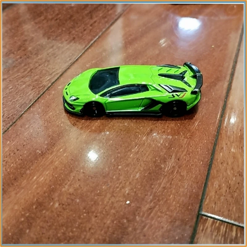 Genuine Tomica Lamborghini Aventador Svj Alloy Diecast Model Sports Car Scale 1/68 Number 70 Car Model Toy Gift