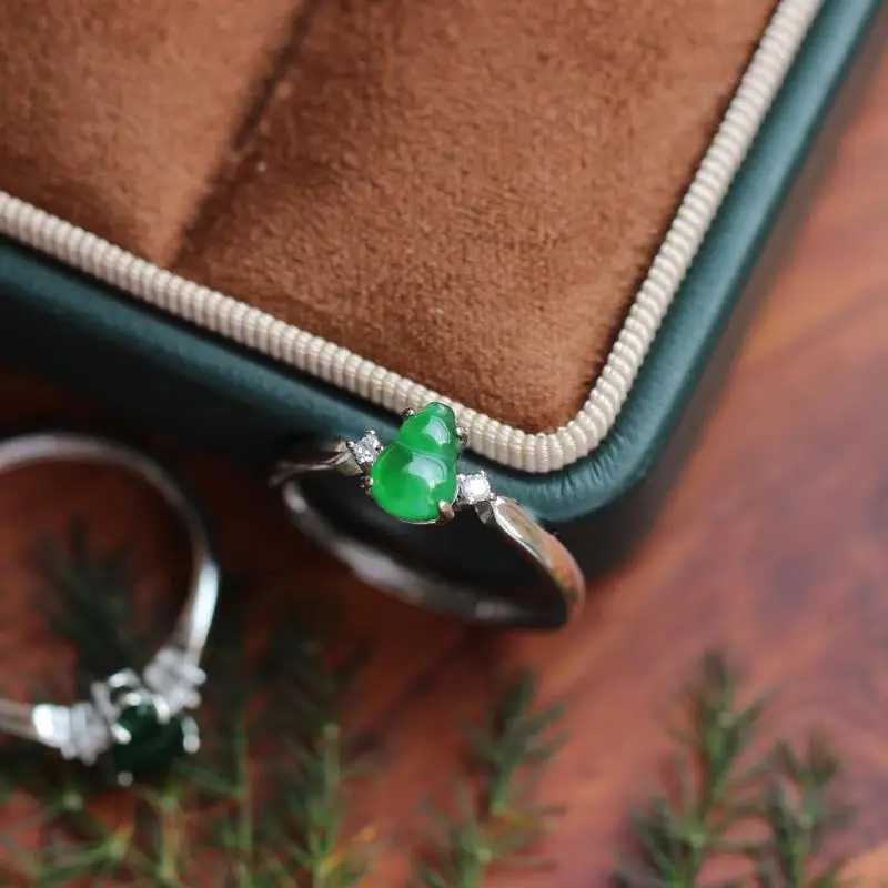 High-Quality Jade , S925 Sterling Silver Inlaid Gourd Open Ring Women