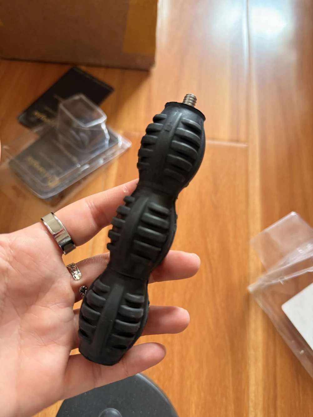 

Амортизатор-стабилизатор для лука из резины с балансировкой и поглощением ударов от производителя, в наличии, 3 шт.