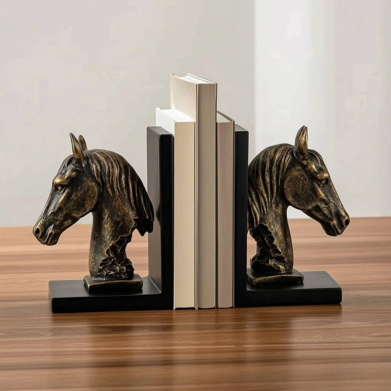 Horse Head Bookends Sculpted Bookends with L-Shaped Bases Horse Head Book Holders Compact Shelf Organizers Functional