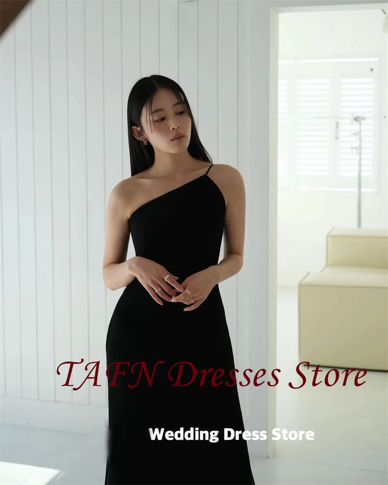 TAFN Simple Black A Line Wedding Dress Korea Photo Shoot One Shoulder Elastic Satin Bridal Gown Floor Length 웨딩드레스 customized