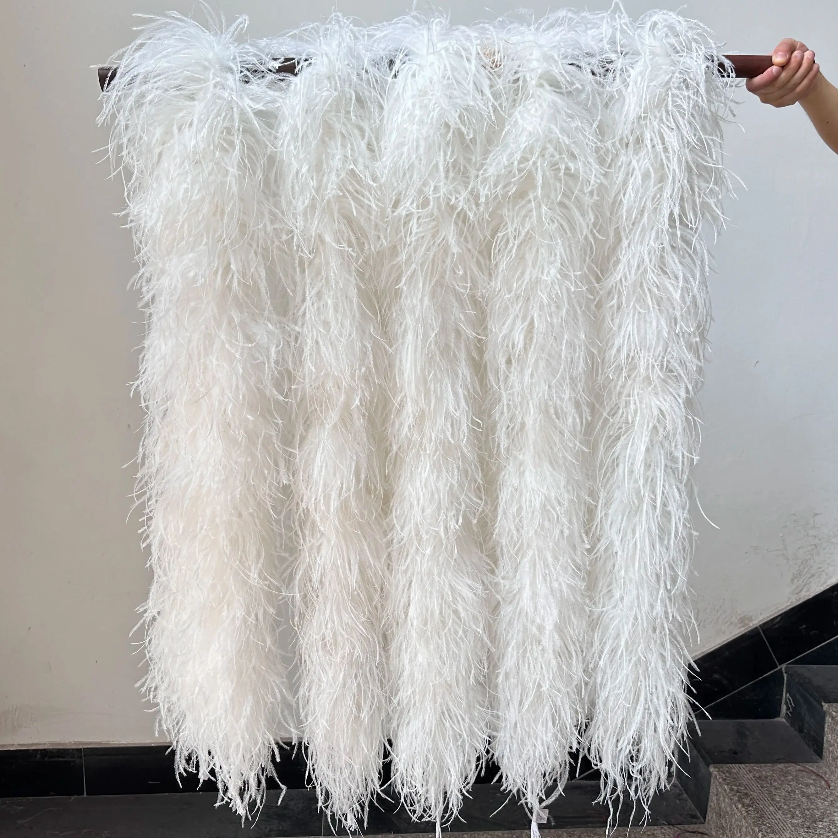 2 Meters Ostrich Feathers Boa 3/6/10/20PLY Super Thick Plumes Fringe Trim Crafts Wedding Dress Clothes Decor Sewing Accessories