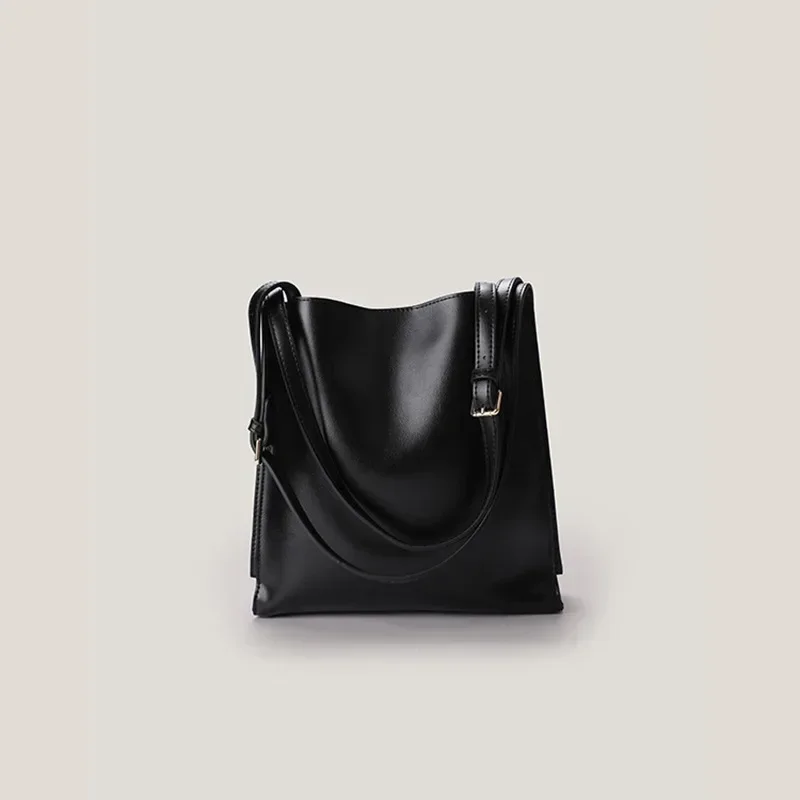 Borsa minimalista a secchiello con struttura unica per borsa a tracolla versatile bagretro da donna autunno e inverno ad alta capacità