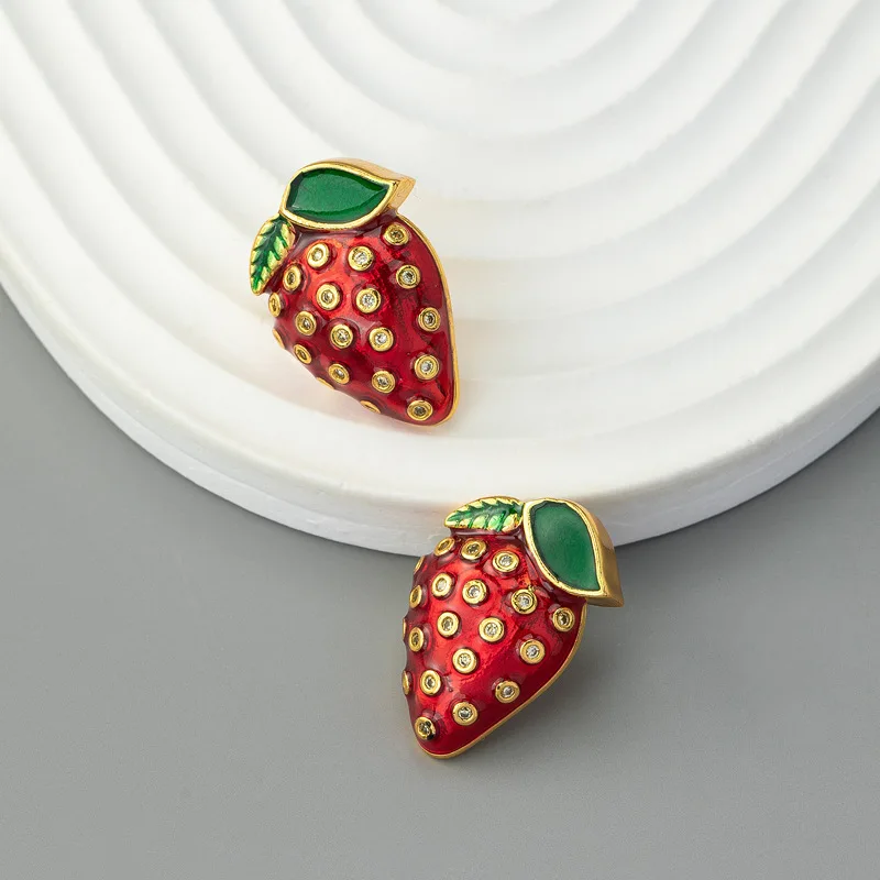 

French Style Sweet Niche Design Handmade Enamel Vintage Forest Series Cute Red Strawberry Valentines Day Stud Earrings for Women