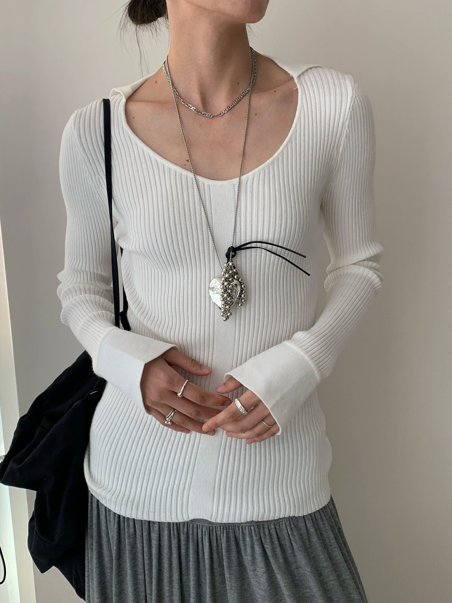 

Ambosc Autumn New Bloggers U-Ne Striped Flared Sve Slim Fit Knitwear Faionable Commute Sle Long Sve ort Length