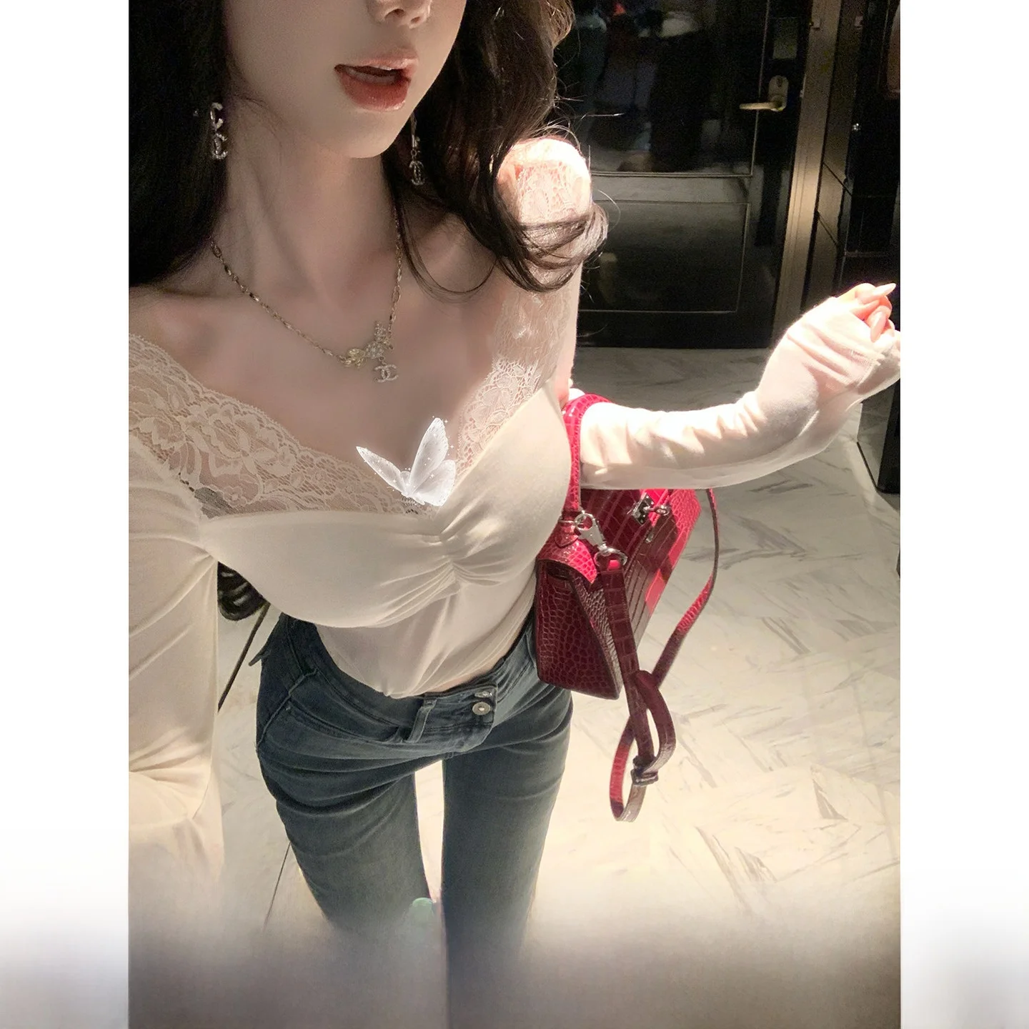 

Женская базовая блузка Syqiao с длинным рукавом, V-образным вырезом, из шерстяной смеси, с открытой спиной и кружевным узлом, белая, для весны и лета