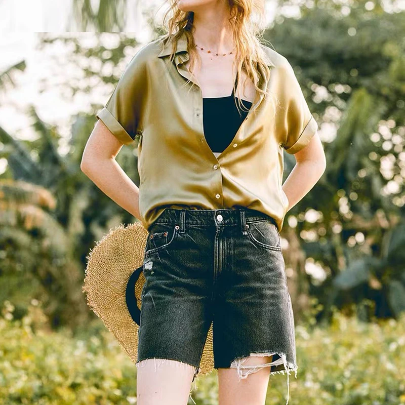 Primavera verão cetim branco blusas femininas 2025 novo único breasted manga curta casual solto coreano camisas elegantes para mulheres