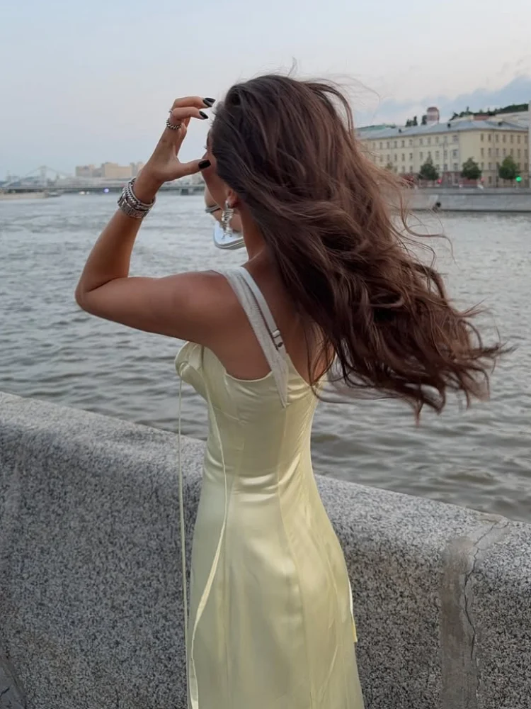 Vestido de retazos de encaje amarillo para mujer, vestido Sexy de satén con cordones, sin mangas, sin espalda y cremallera, vestidos de noche de fiesta para señora nueva 2025