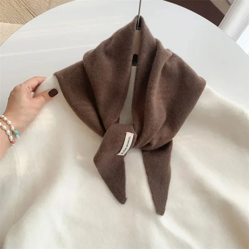 Koreanischer Streifen-Dreiecksschal aus 100 % Wolle, dreieckiger Schal für Männer und Frauen, britisches Nischen-Kopftuch, gestrickt, multifunktionaler warmer Schal – Detail 25