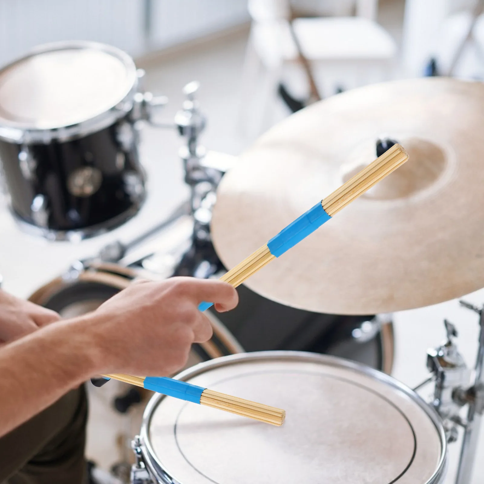 

1Pair Bamboo Drumsticks Durable Wooden Rack Drum Sticks Random Color Long-Lasting Comfortable Accessories Maple