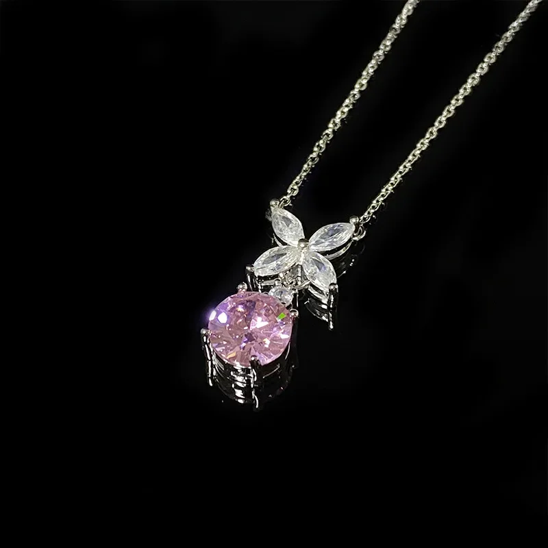 

MDL Moissanite style.Vintage Fancy Color Jewelry Necklace Gold Plated Simulated Pink Diamond Butterfly Cuic Daily Pendant