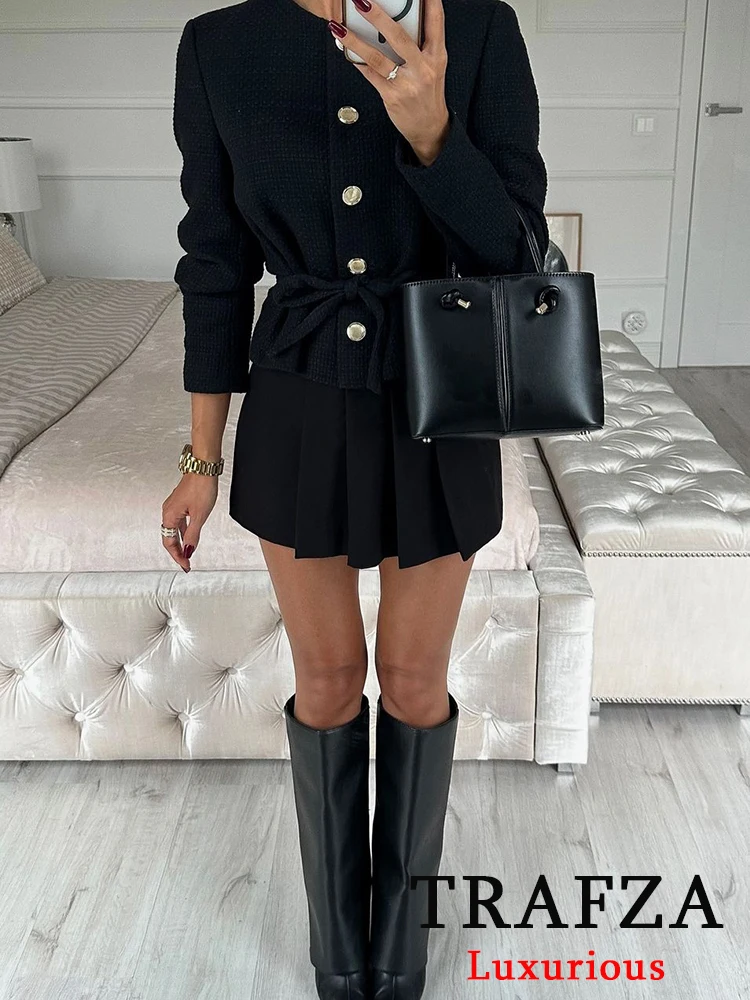 TRAFZA Vintage Casual Women Blazer Black Solid Single Breasted O Neck Long Sleeve Blazer New Fashion 2024 Office Lady Blazers