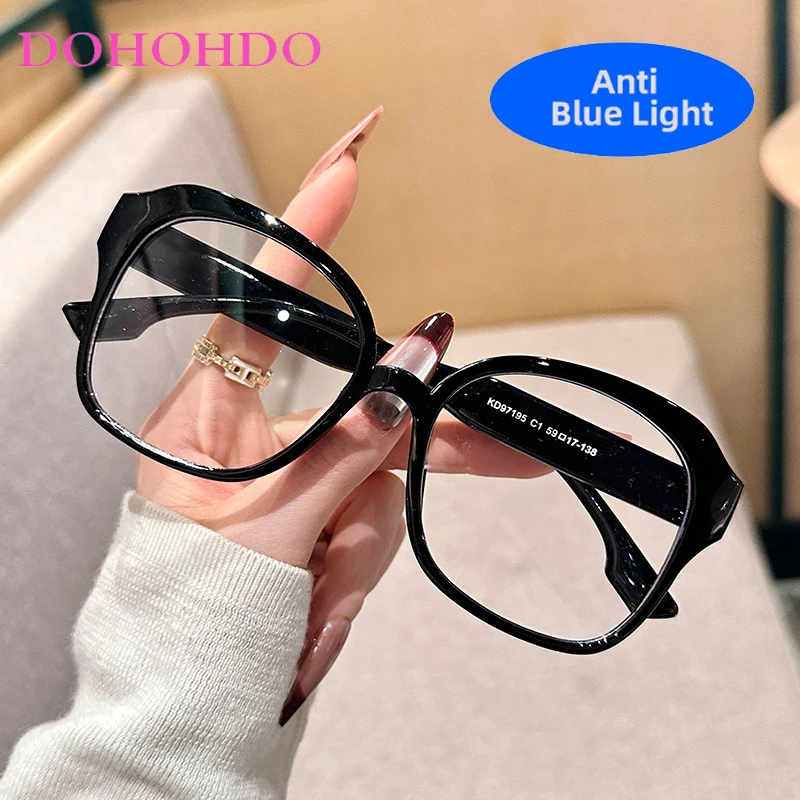 

Luxury Brand Designers New Fashion Square Blue Light Blocking Glasses Women Men Optical Spectacle Protection Computer Eyeglasses
