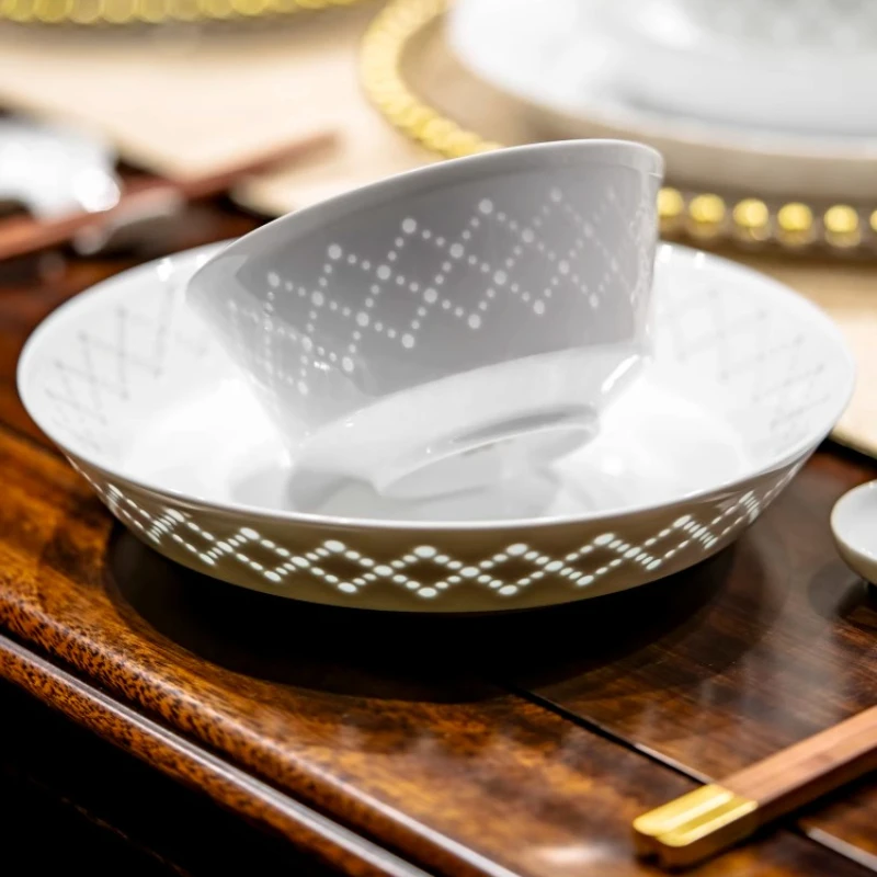 Jingdezhen Ceramic Delicate Bowl And Plate Tableware Set Home Luxury Underglaze Colour Bowl And Plate Moving Gift Dinner Set