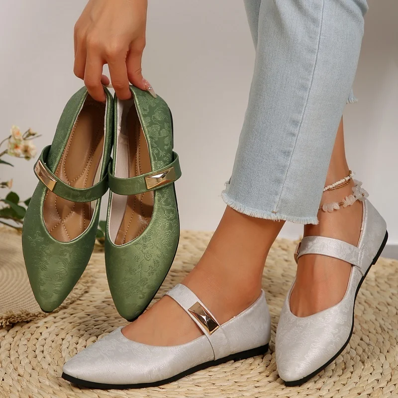 New Style Pointed Toe Shallow Mouth Comfortable Casual Flat Lightweight and Elegant Women's Shoes Fashionable Loafers