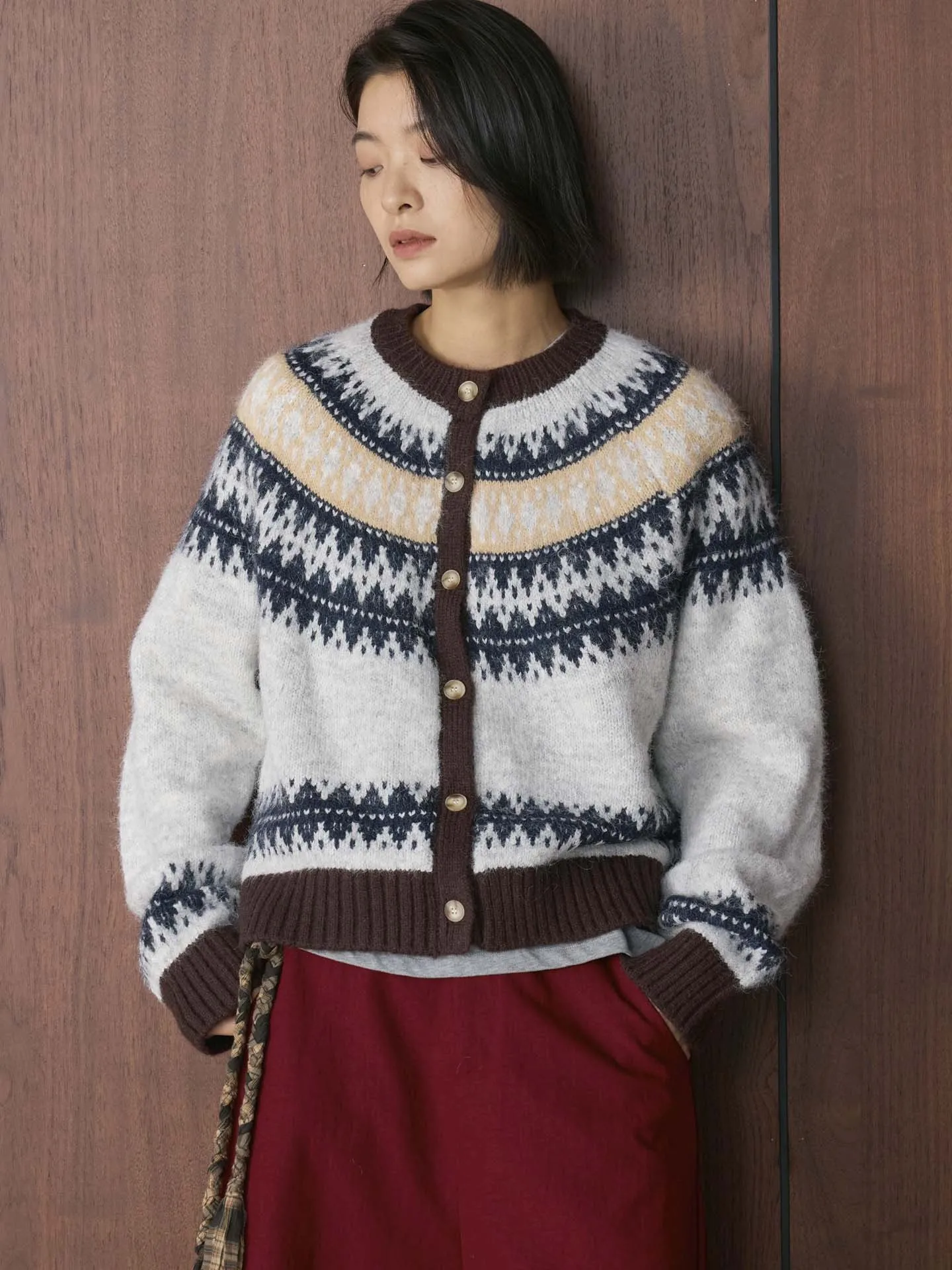 سترة صوف محبوكة من قماش الجاكار بتصميم كلاسيكي كوري جديد للشتاء سترة واحدة الصدر للنساء