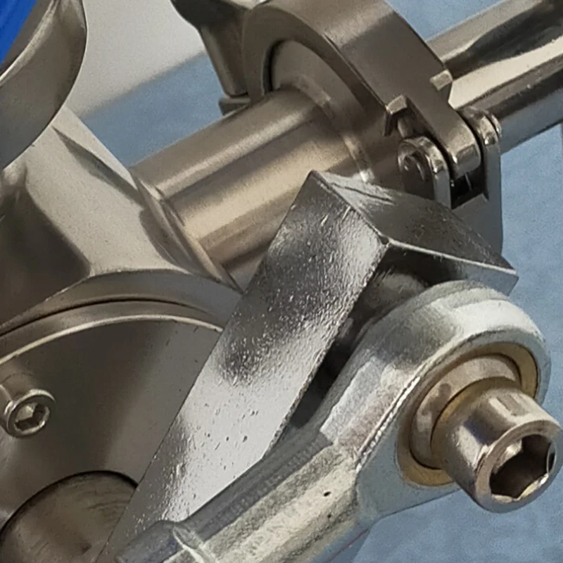 

Пневматическая машина для розлива жидкостей, горизонтальная, малогабаритная, для дозированного розлива косметики и консервирования