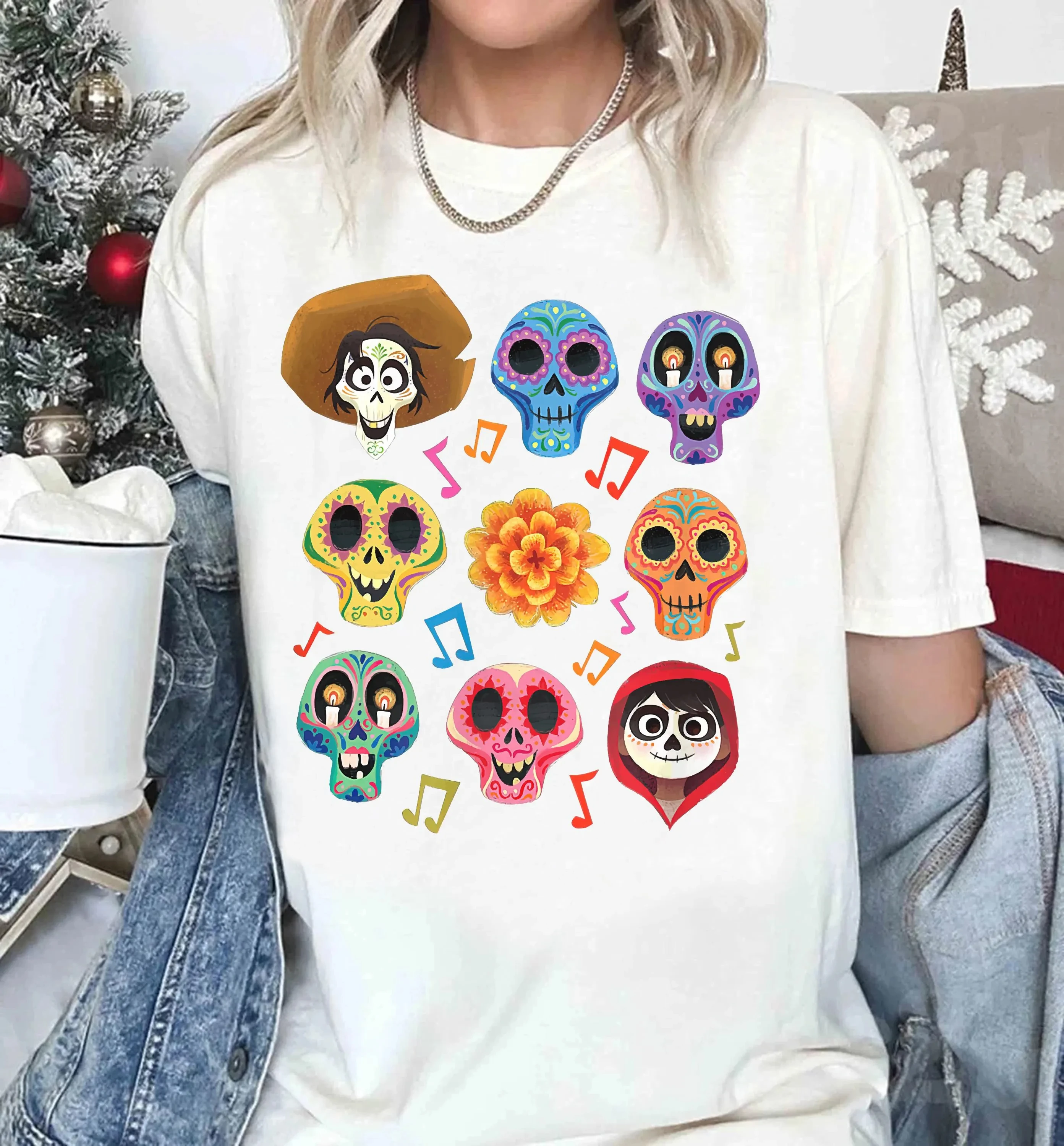 ديزني كوكو شخصية شبكة السكر الجماجم تي شيرت ديزني كوكو هالوين مطابقة قميص ديزني النساء الرجال كوكو قميص