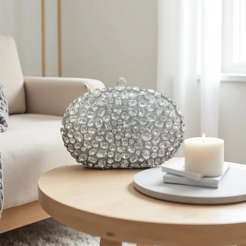 

New in Crystal Women's Clutch Bag Luxury Wedding Party Clear Diamonds Evening Purses Fashionable Round Silver Handbags Creative