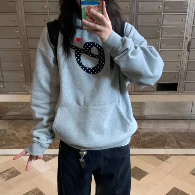 Vintage modische Brief Patch Designs Sweatshirts Herbst Winter Fleece amerikanische Kapuze Damen Kleidung lässig lose Hoodies
