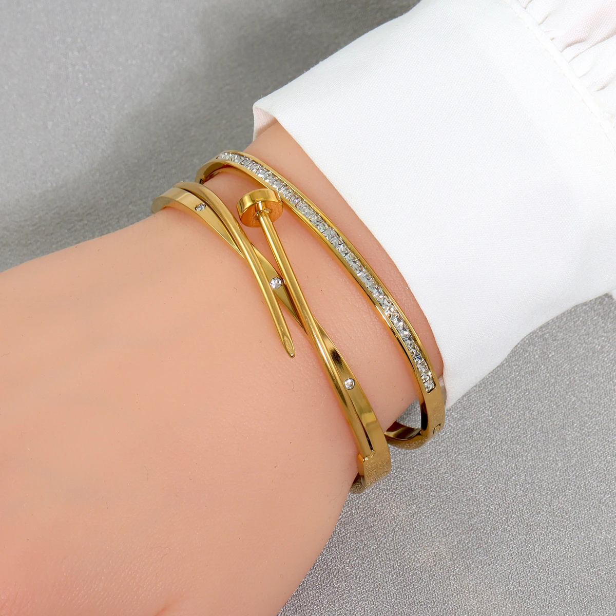 2024 New Design Gold Color Zircon And Nail Bracelet Gold & Bangle For Woman Stainless Steel Screw Brand Jewelry