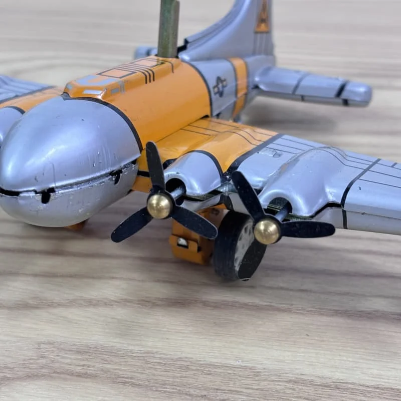 [Zabawna] Kolekcja dla dorosłych Retro Wind up zabawka Metalowa puszka latająca twierdza bomber Śmigło samolotu Zegarowy model zabawki vintage zabawka prezent