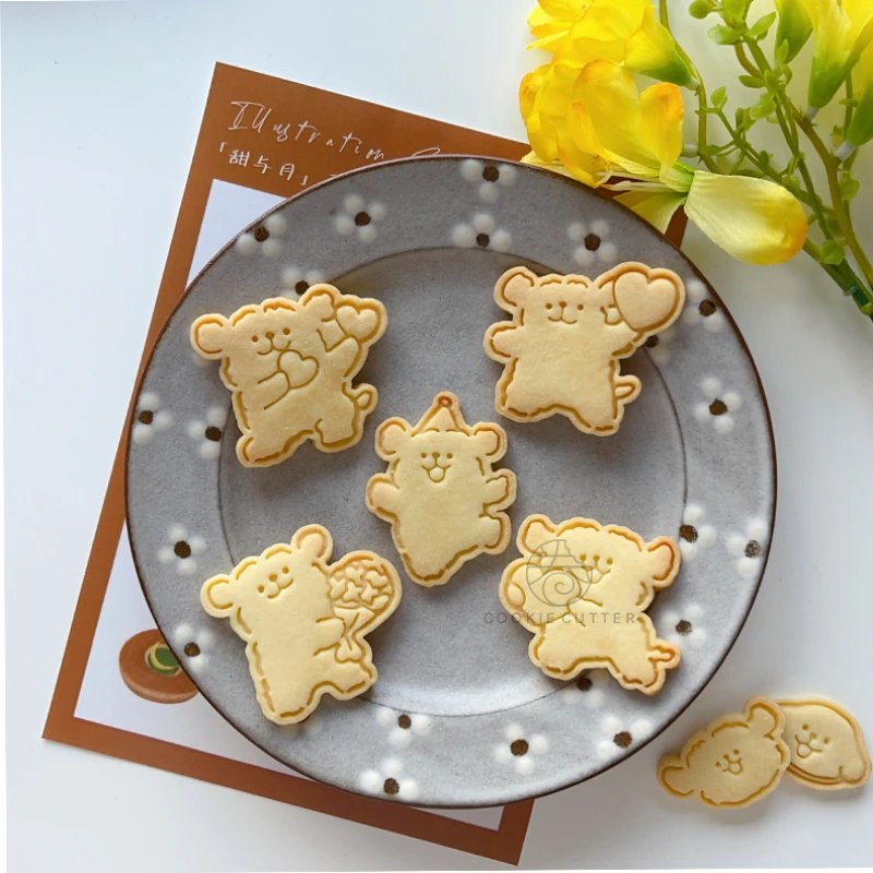 Cartoon Puppy Bear Fondant Cookie Mold Parent-child Biscuit Molds Plunger Cutters Children Sugarcraft Flip Cake Baking Tools