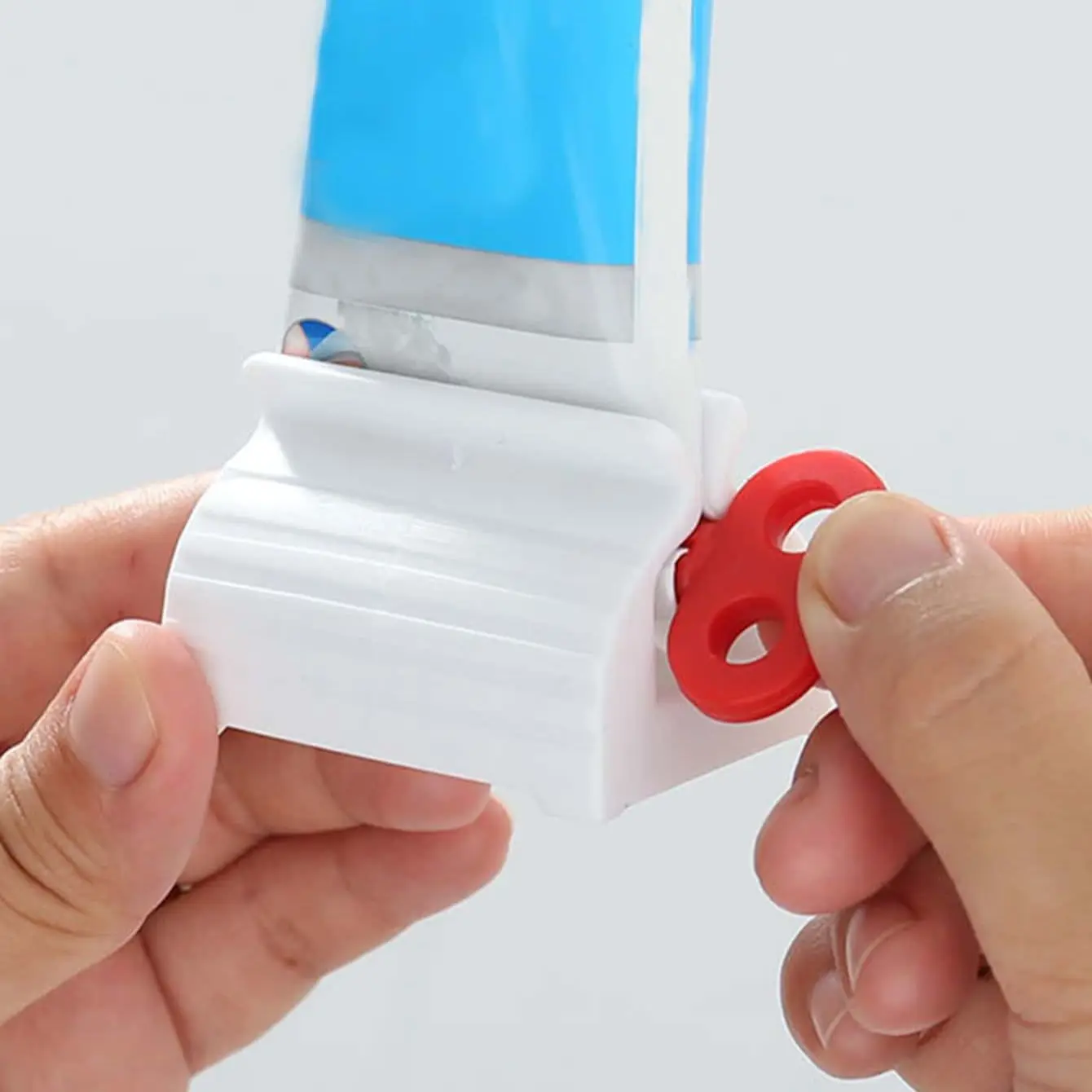 1pc Toothpaste Squeezer Toothpaste Squeezer, Rolling Toothpaste Squeezer, Dispenser, Simple and Practical