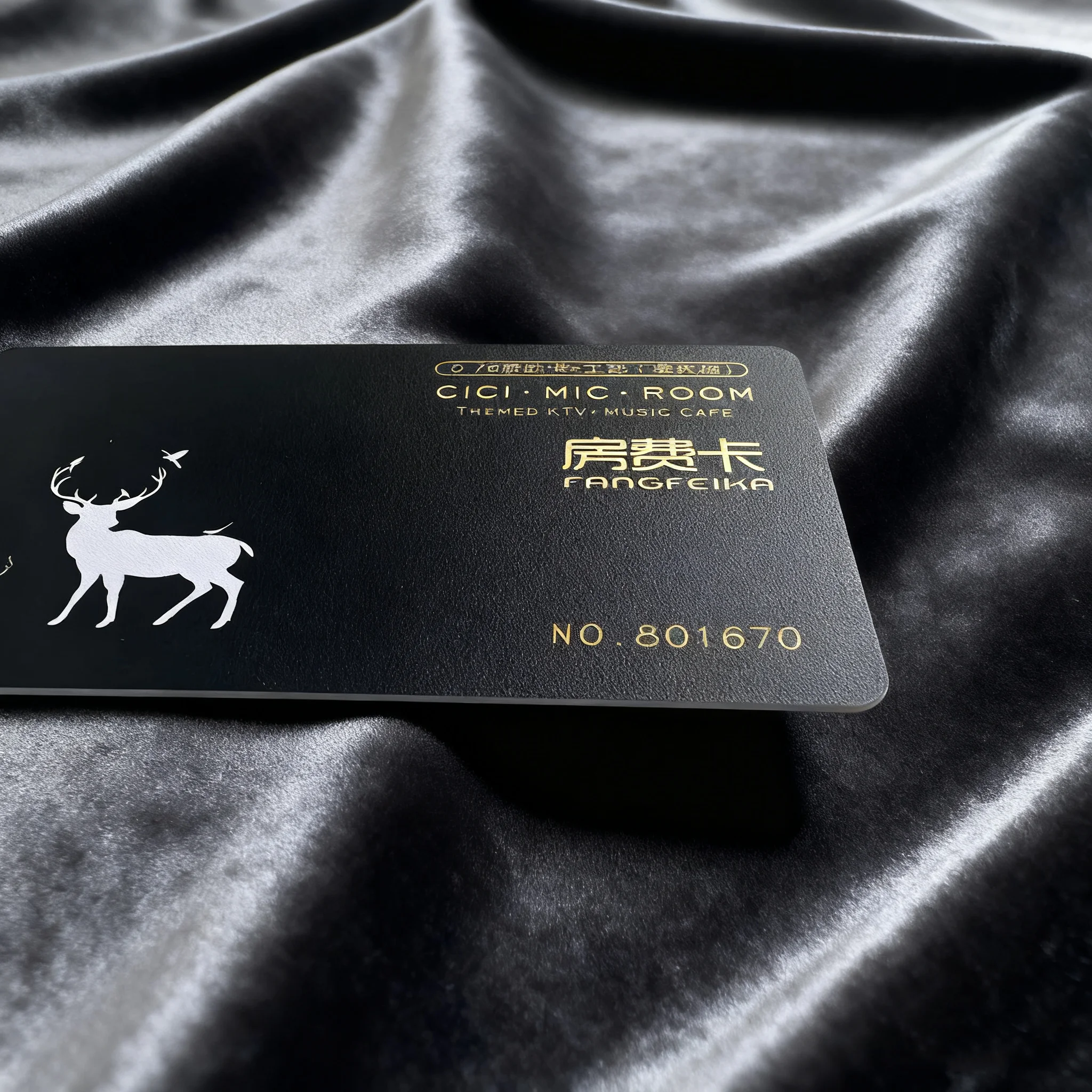 맞춤형 PVC 명함 인쇄 |   방수 및 둥근 모서리 |   광택/무광/프로스트 마감 |   맞춤형 로고 디자인