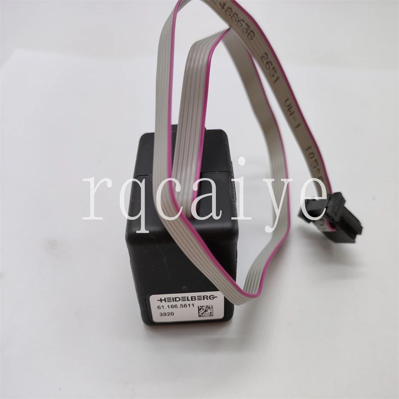 

61.186.5611 Мотор-редуктор для деталей офсетной печатной машины XL105 XL75 CD102