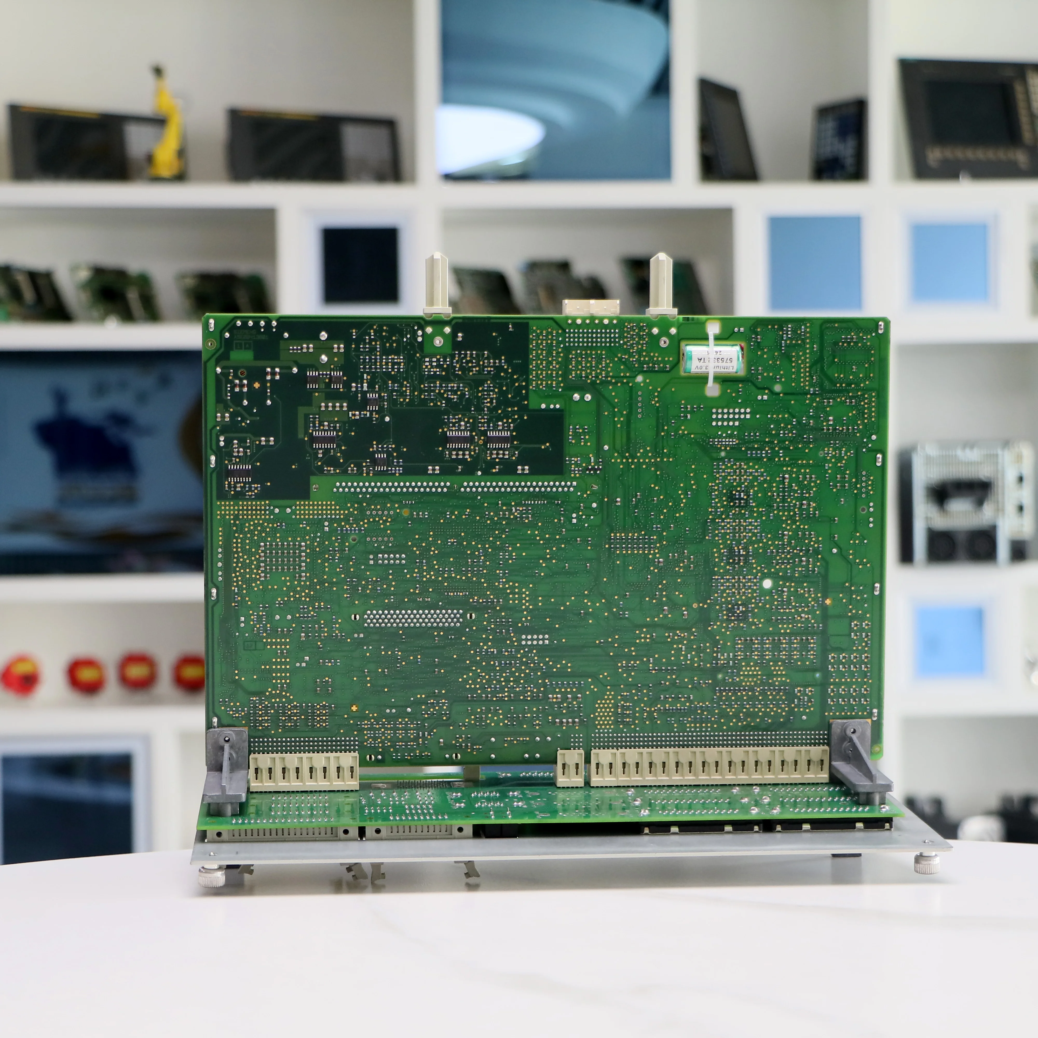 New Spare Parts 6FC5410-0AY03-1AA0 Sinumerik 810D Central Processor 810D CCU3.4