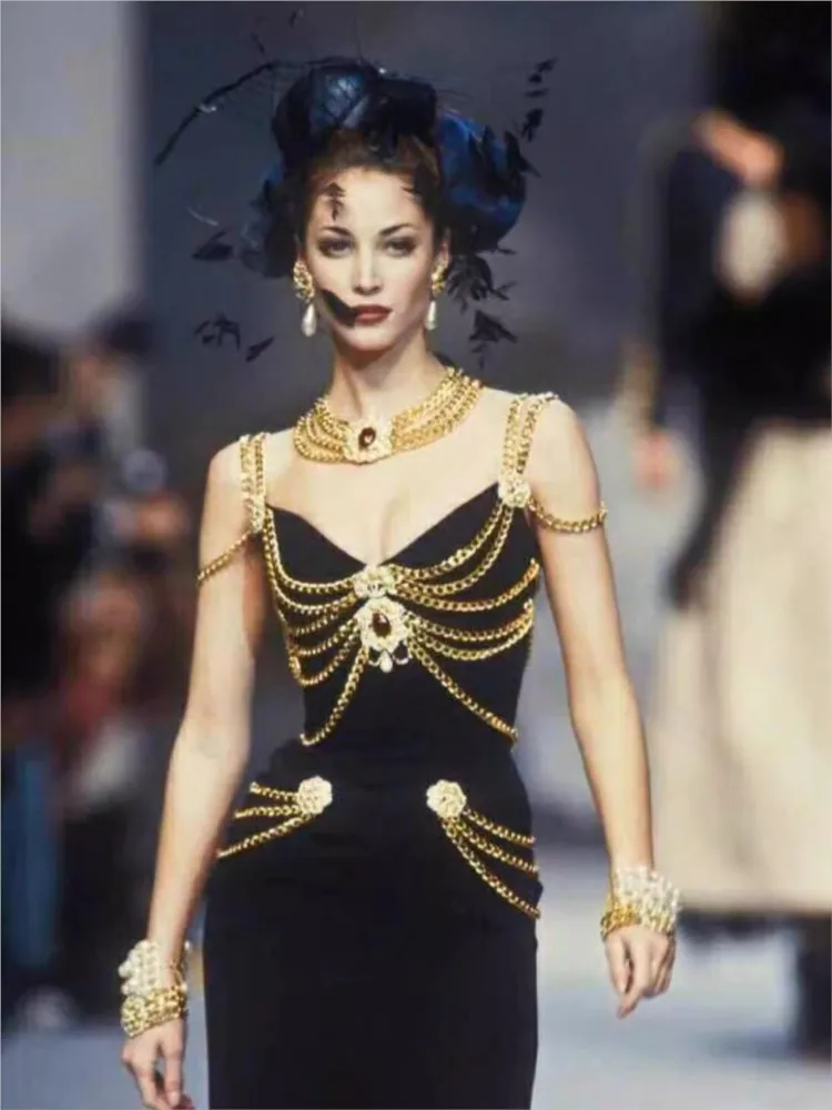 

gilded chain fashion show celebrity coming-of-age graduation dress