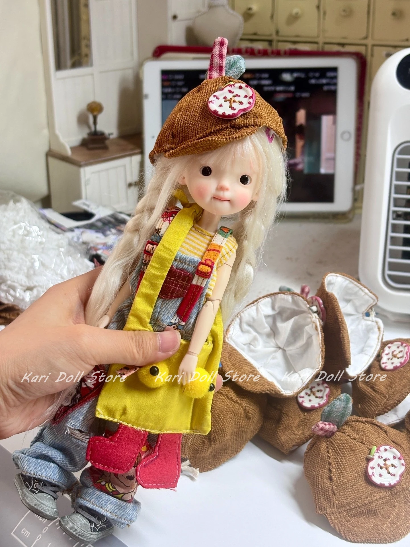 ملابس وتنورات دمى كاري 2025 طقم صدرية مخططة من قماش الدنيم غير رسمي لدمية Landazz Landoudou