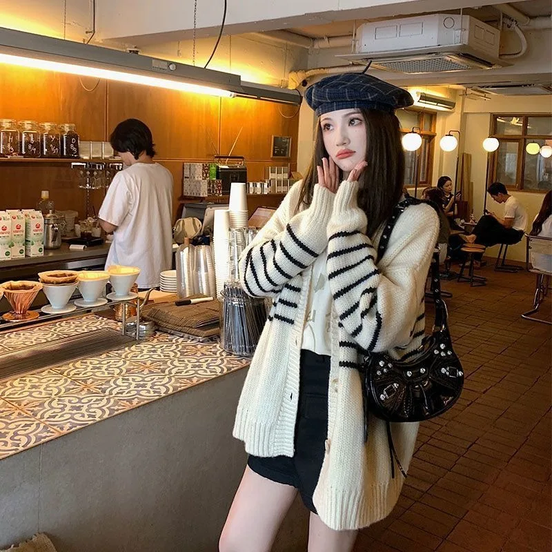 

Stripe Knitted Cardigan Long Sleeve Loose Sweater Versatile Female Top 2023 Autumn Casual V Neck Sweater Cardigan Female Tops