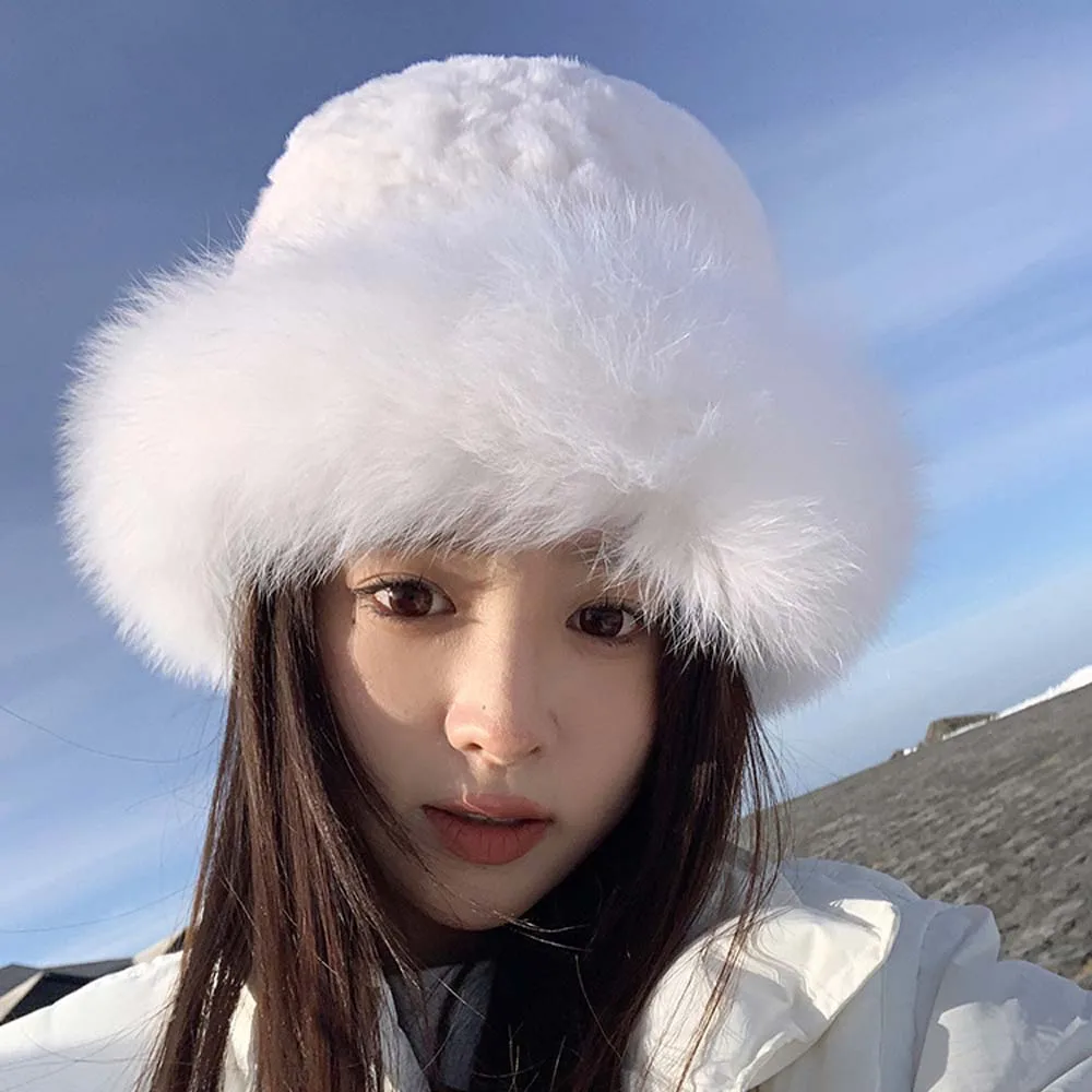 

2025 Fashionable Real Natural Rex rabbit fur Hat Cap Luxury Women Handmade Knit Fashion Winter Warm Real Fox Fur Beanies