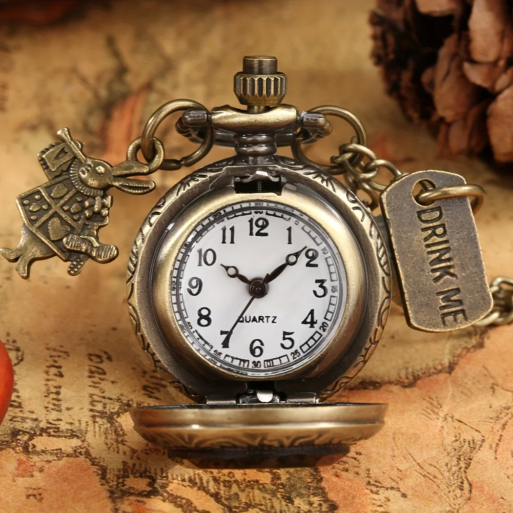 ساعة جيب كوارتز بأرنب لطيف للرجال والنساء ، برونز عتيق ، قلادة تناظرية ، سلسلة ، هدية قلادة ملابس