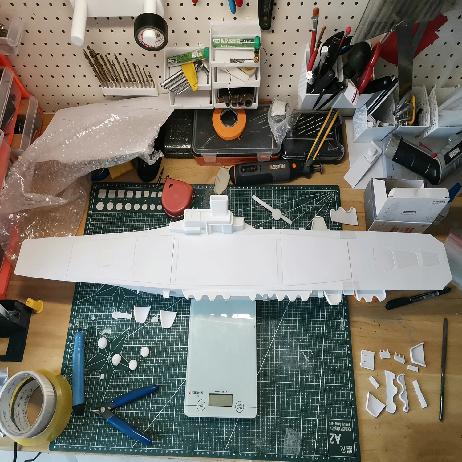 1/300 Navi RC 87 centimetri R-serie Corazzata Portaerei Barca di Controllo Remoto 3D Stampato RC Modello di Nave Kit Nave Giocattolo Nave Da Guerra Modello