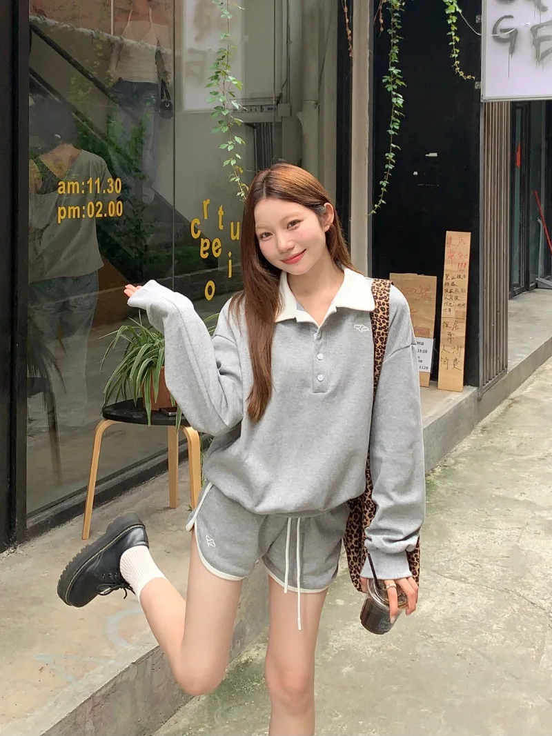 

Sweet Hot Girl Casual Suit Women's Autumn Embroidery Polo-neck Pullover High Waisted Shorts Two-piece Set Fashion Female Clothes