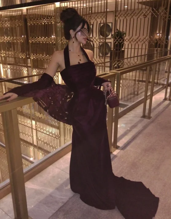 高品質のカスタムメイド、ストラップレス、ホルターネック、床丈の赤いロングドレス、Aライン、エレガントなドレス、女性用、結婚式、パーティー、ドレス