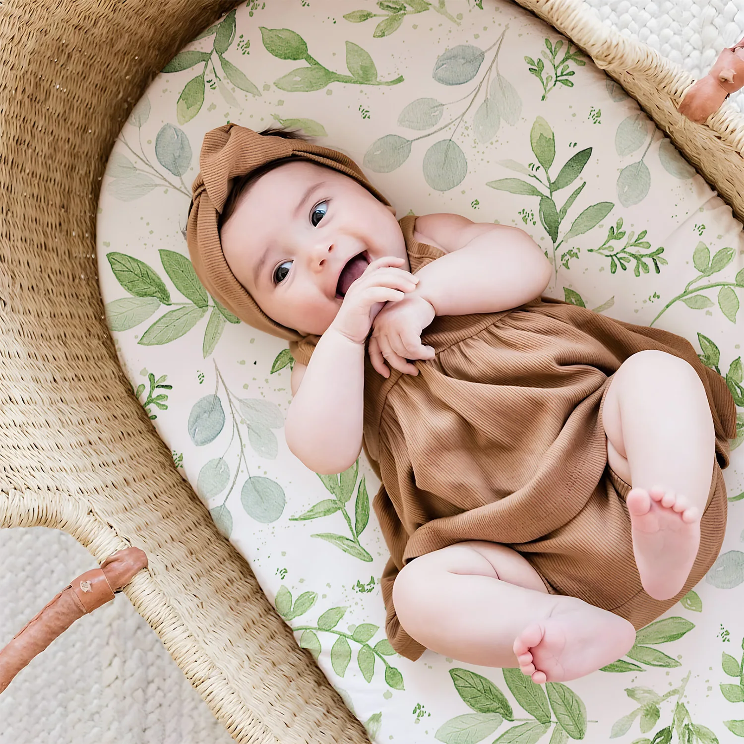 Soft Cotton Gauze Baby Fitted Sheet Large Newborn Crib Sheet Breathable Baby Bed Sheet Cover for Standard Crib 41x82cm Bedding