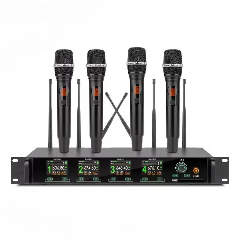 

One to four microphones professional long-distance stage performance U-segment adjustable frequency true diversity