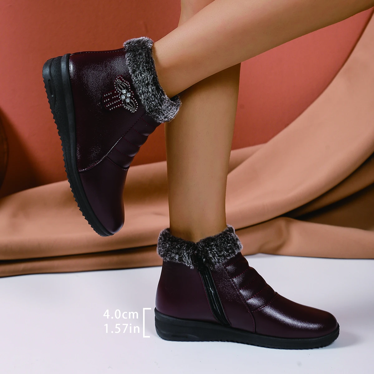 New Fall and Winter Mom Shoes, Fleece-Lined Cotton Boots, Winter Short Boots with Extra Cotton, Warm Leather Shoes
