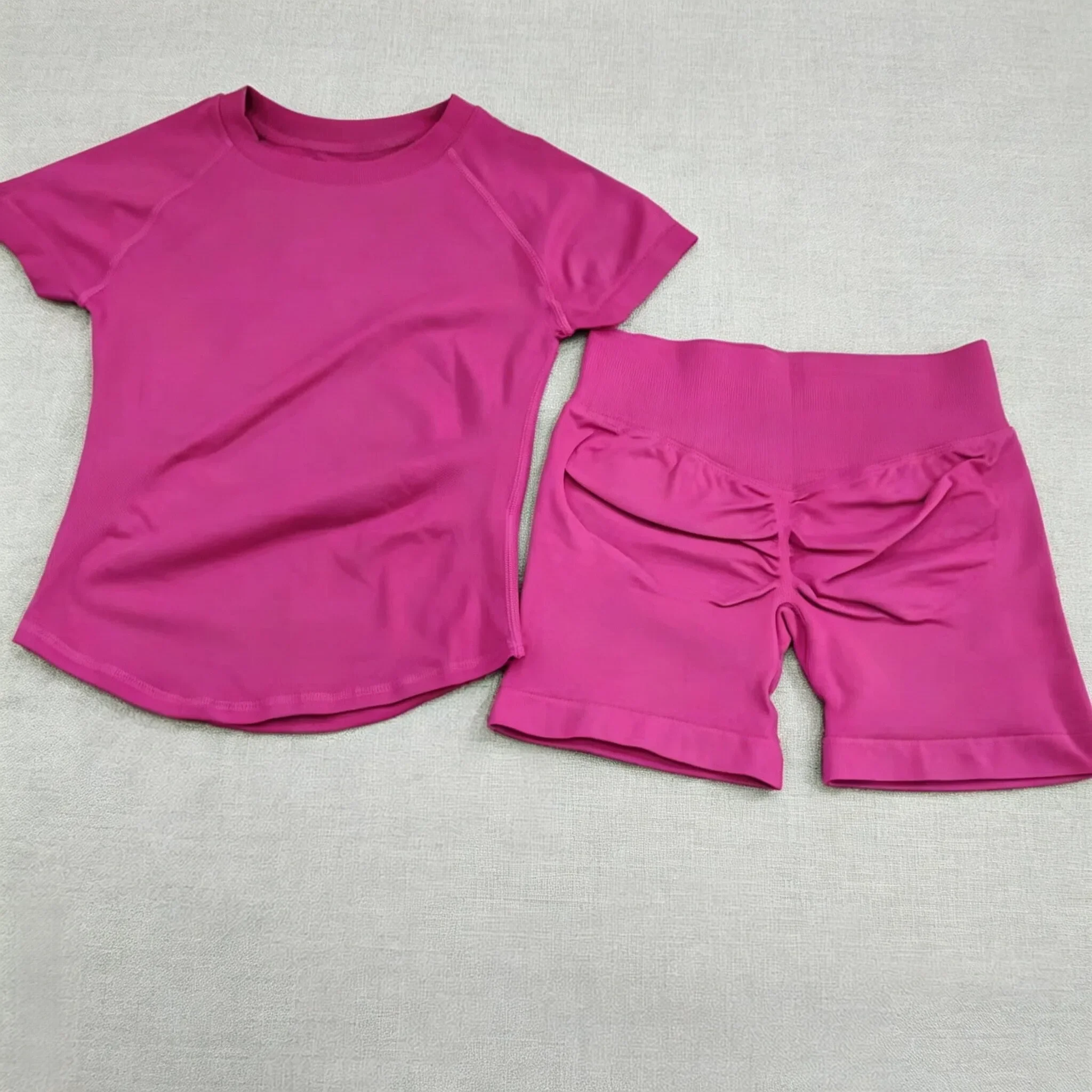 Dneyf1D-3Y-F Women 2‑Piece Seamless Workout Yoga Set Quick‑Dry Short Sleeve Top Scrunch Butt High Waist Sports Shorts Gym Outfit