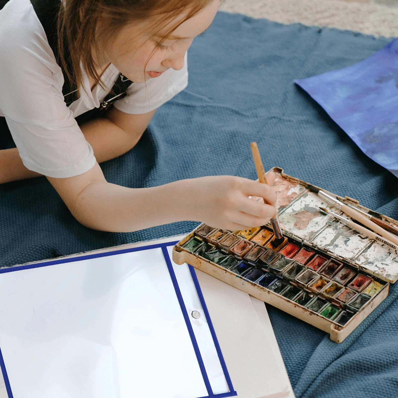 

12 шт., карманы для сухого стирания, многоразовые рукава из ПВХ для офиса, школы, прозрачные карманы для протирания с держателем маркера, подвесная втулка