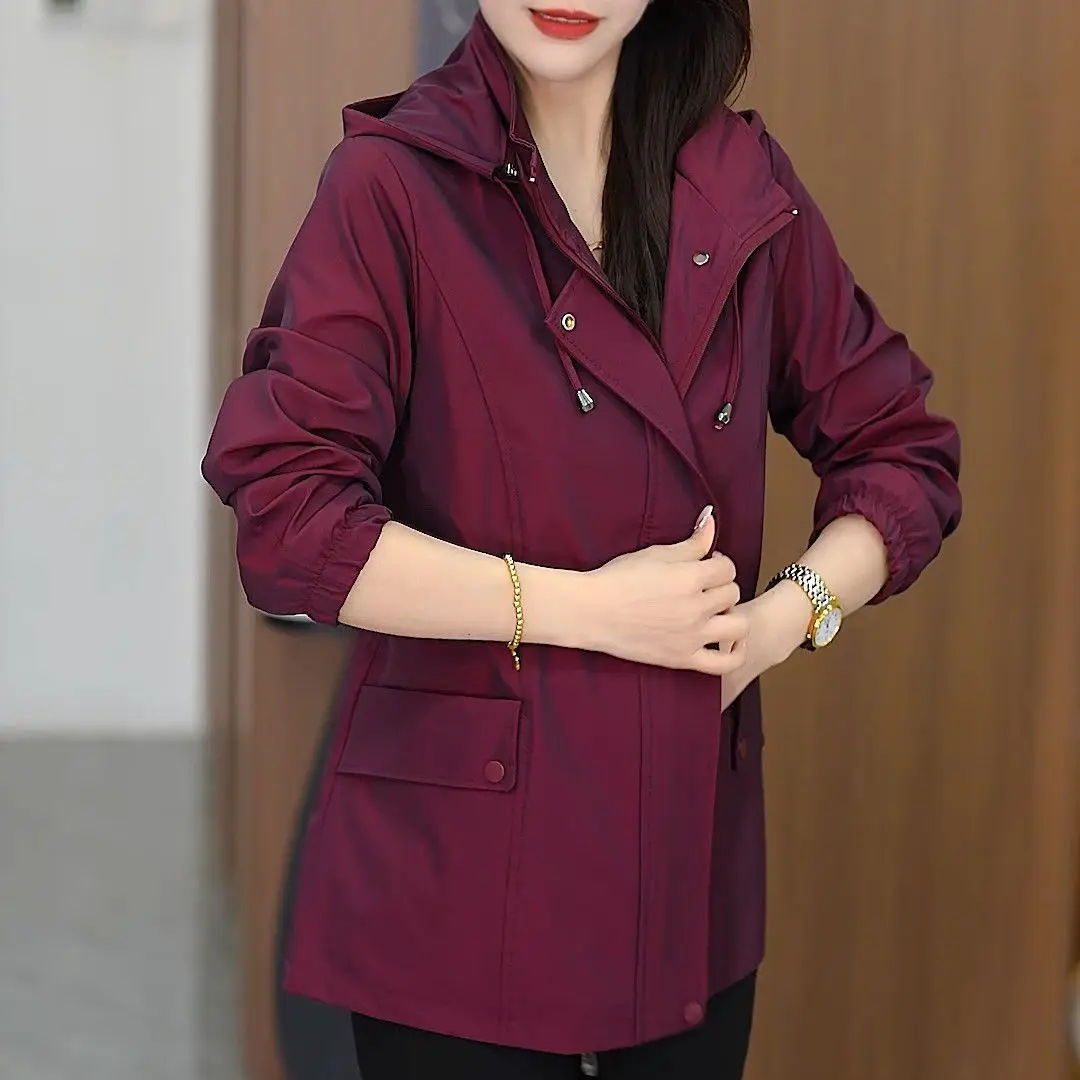 

Middle-aged Mother Windbreaker Coat Women Spring Autumn 2026New Jacket Plus Size Outerwear Detachable Hooded Overcoat Ladies Top