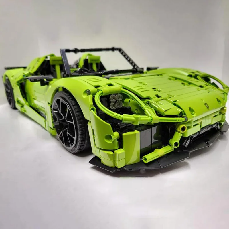 MOC 159171 Technology Green Supercar blocchi di costruzione autobloccanti modello di costruzione Puzzle compleanno ornamenti regalo giocattolo di natale