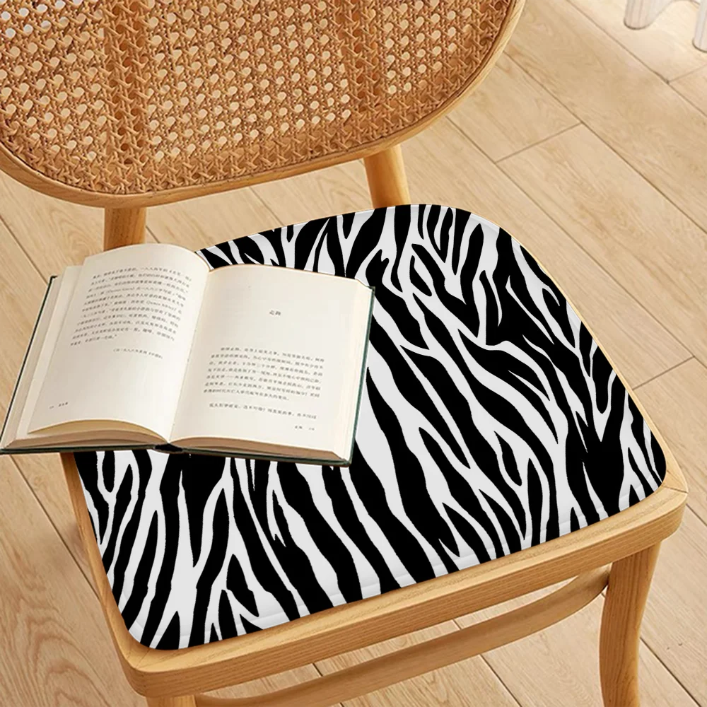 Zebra Print Modern Minimalist Style Seat Pad Household Cushion Soft Plush Chair Mat Winter Office Bar Sofa Decor Tatami